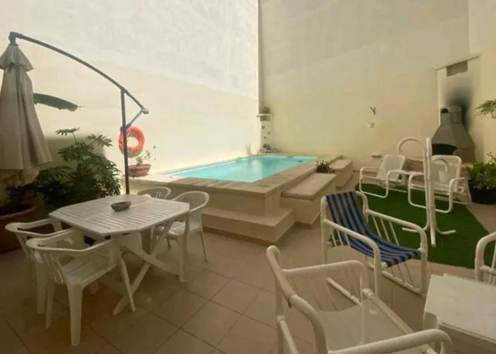 Appartamento The Valley Maisonette With Private Pool In M'scala *